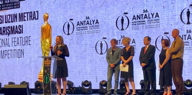 Urban Distrib - Best Actress Award for Regina Casé at Antalya Film Festival 2019